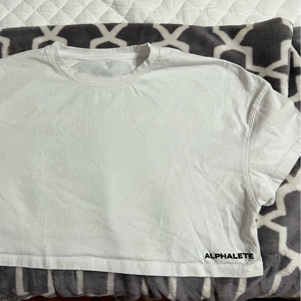 Alphalete HEAVY COTTON DROPPED SHOULDER CROP